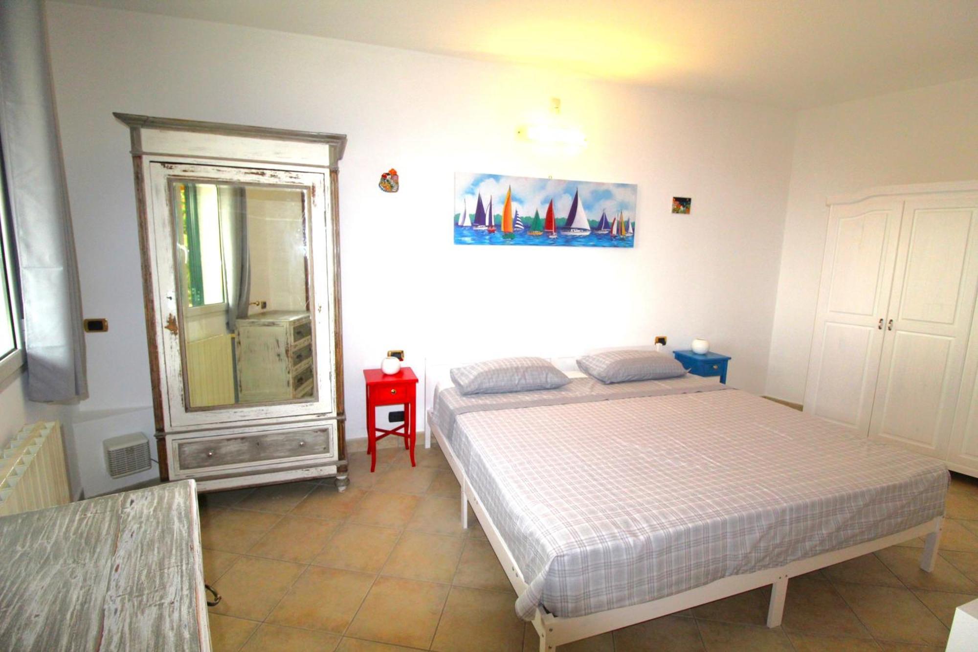 La Pace, Il Sole, Il Mare - Sanremo Casa Indipendente Vista Mare, Posto Auto Privato, Ampio Spazio Esterno Attrezzato, A Pochi Minuti Dalle Spiagge Luaran gambar